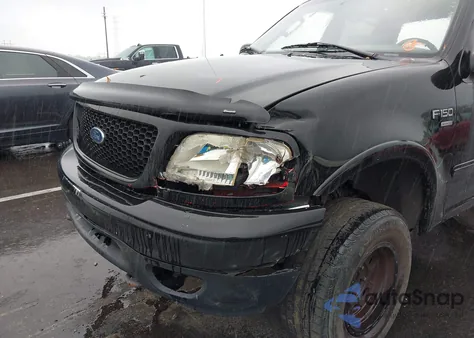 2003 Ford F-150 Lariat/Xlt from USA, damaged, VIN 1FTRW08L33KB38113